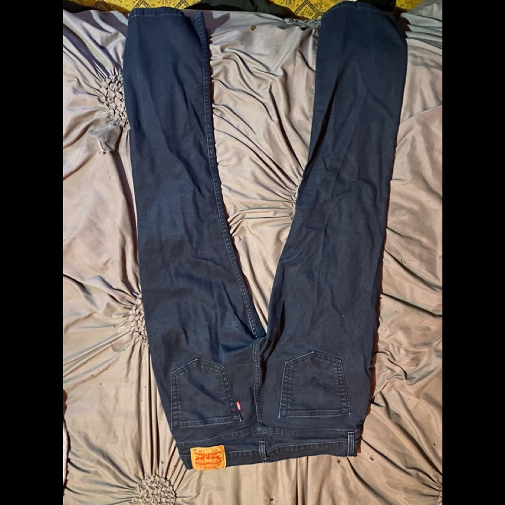 Jeans - Picture 2 of 3